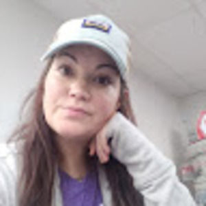 Meet your Posher, Lauralee